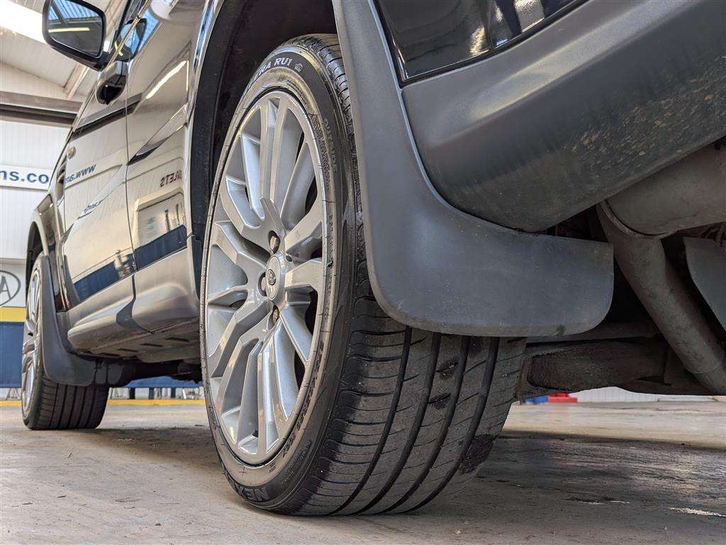 <p>2011 LAND ROVER RANGE ROVER SP HSE TDV6 A</p>