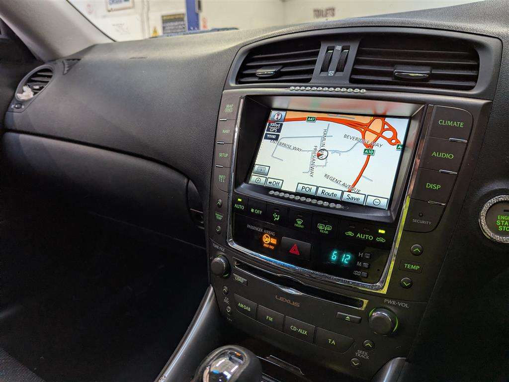 <p>2010 LEXUS IS 250C SE-L AUTO</p>