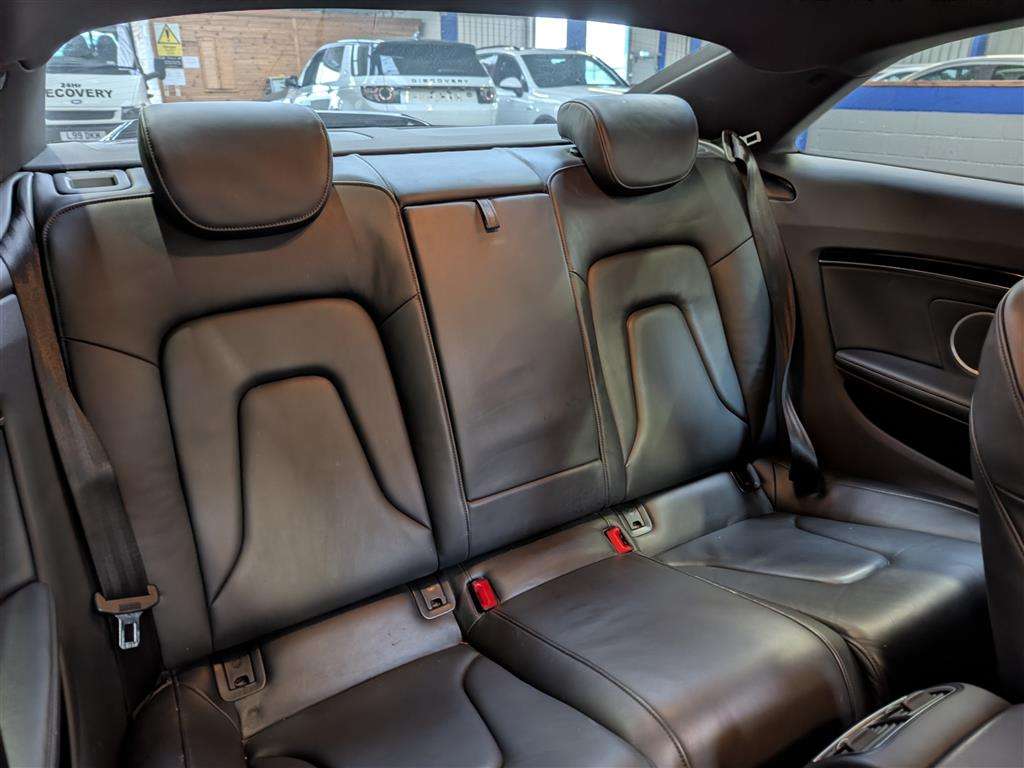 <p>2014 AUDI A5 S LINE BLACK EDITION T</p>