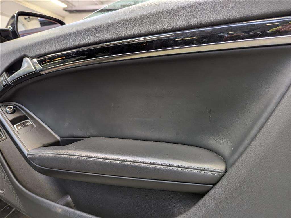 <p>2014 AUDI A5 S LINE BLACK EDITION T</p>