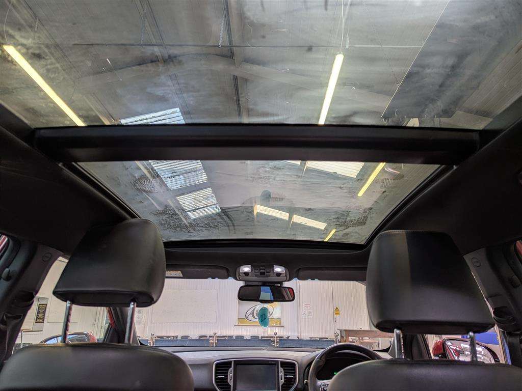 <p>2017 KIA SPORTAGE GT-LINE S CRDI A</p>