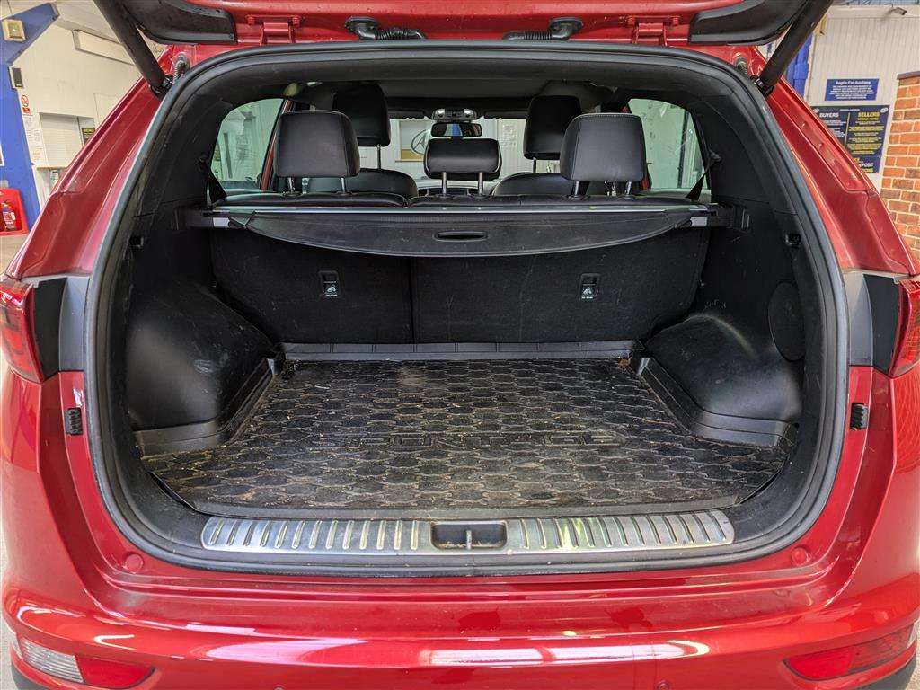 <p>2017 KIA SPORTAGE GT-LINE S CRDI A</p>