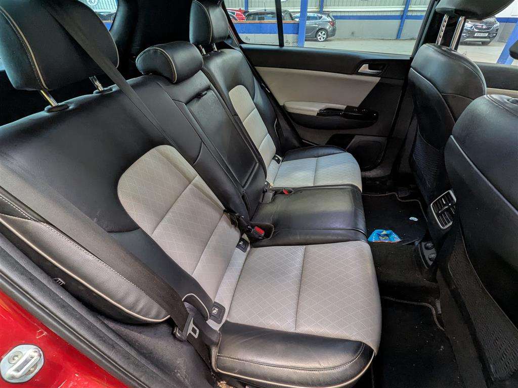 <p>2017 KIA SPORTAGE GT-LINE S CRDI A</p>