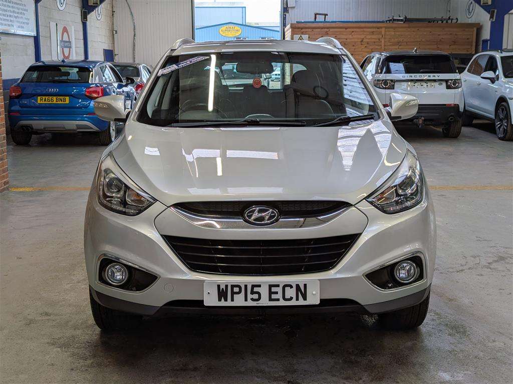 <p>2015 HYUNDAI IX35 SE NAV CRDI BLUE DRI</p>