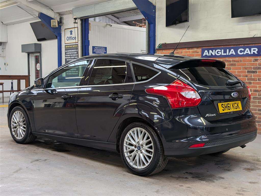 <p>2011 FORD FOCUS ZETEC 125</p>