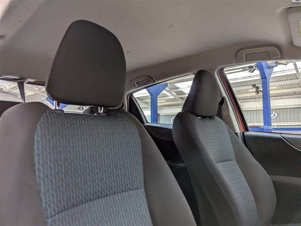 <p>2012 TOYOTA YARIS TR VVT-I CVT</p>