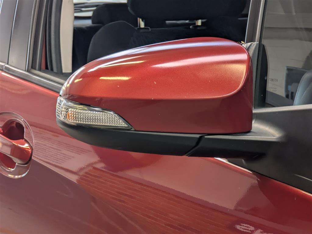 <p>2012 TOYOTA YARIS TR VVT-I CVT</p>