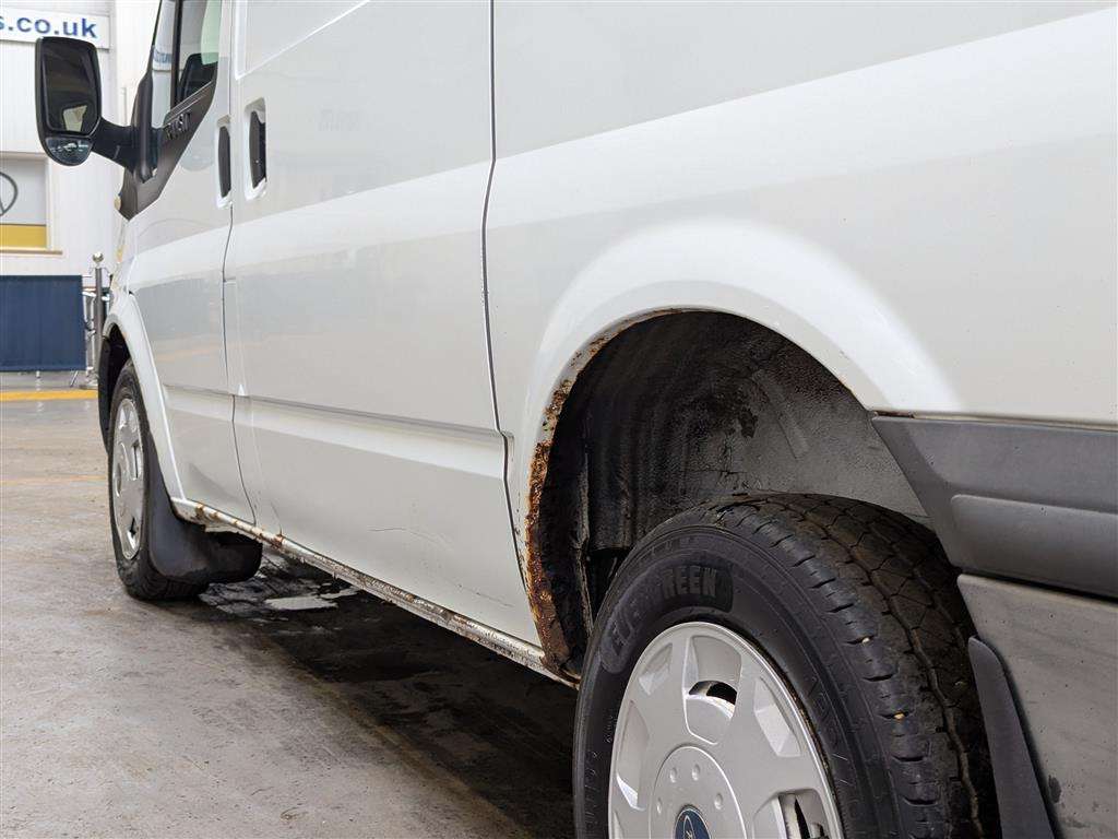 <p>2012 FORD TRANSIT 100 T280 FWD</p>