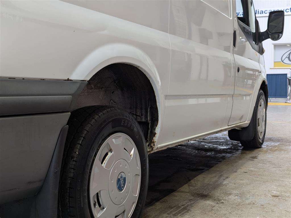 <p>2012 FORD TRANSIT 100 T280 FWD</p>