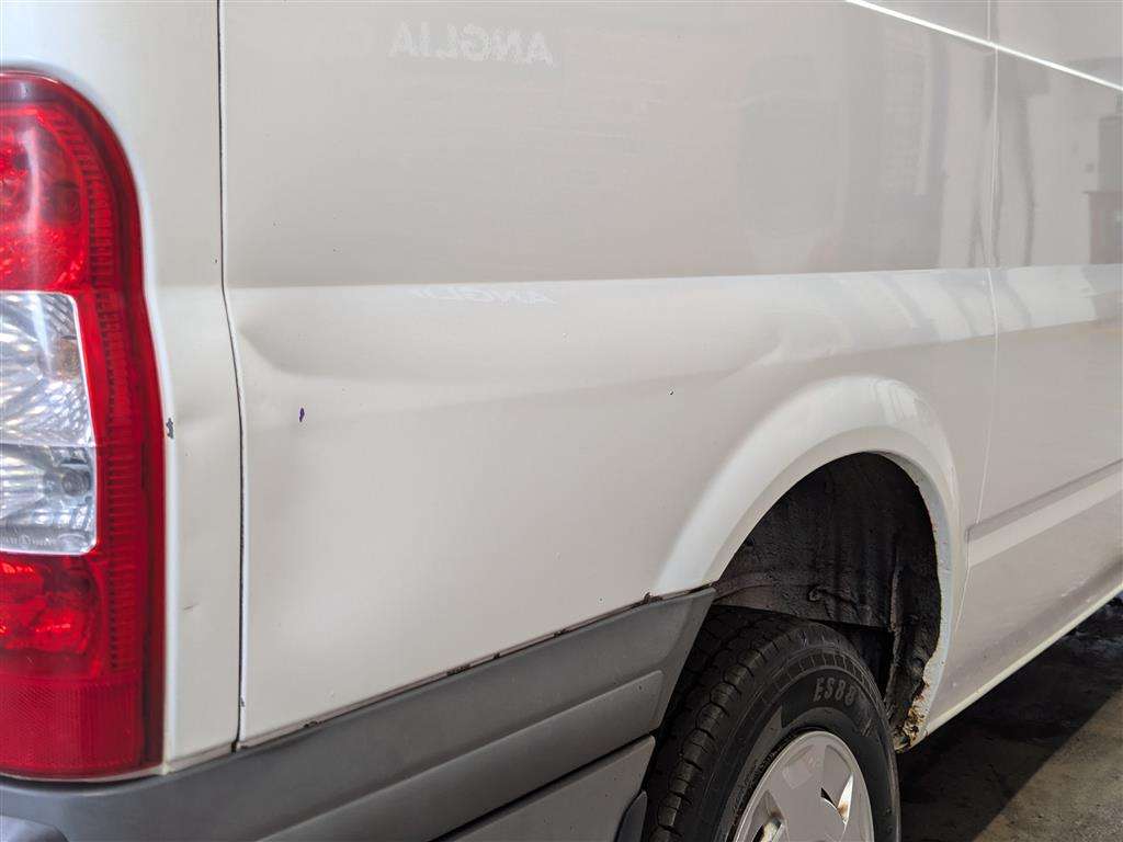 <p>2012 FORD TRANSIT 100 T280 FWD</p>