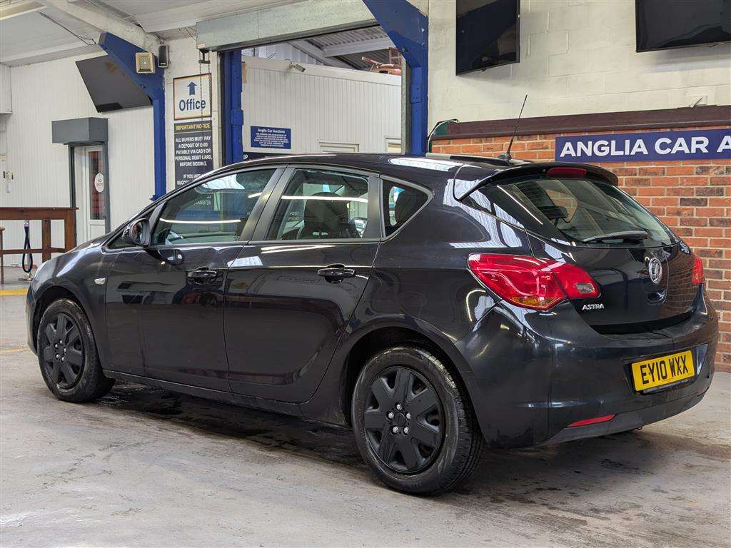 <p>2010 VAUXHALL ASTRA EXCLUSIV 98</p>