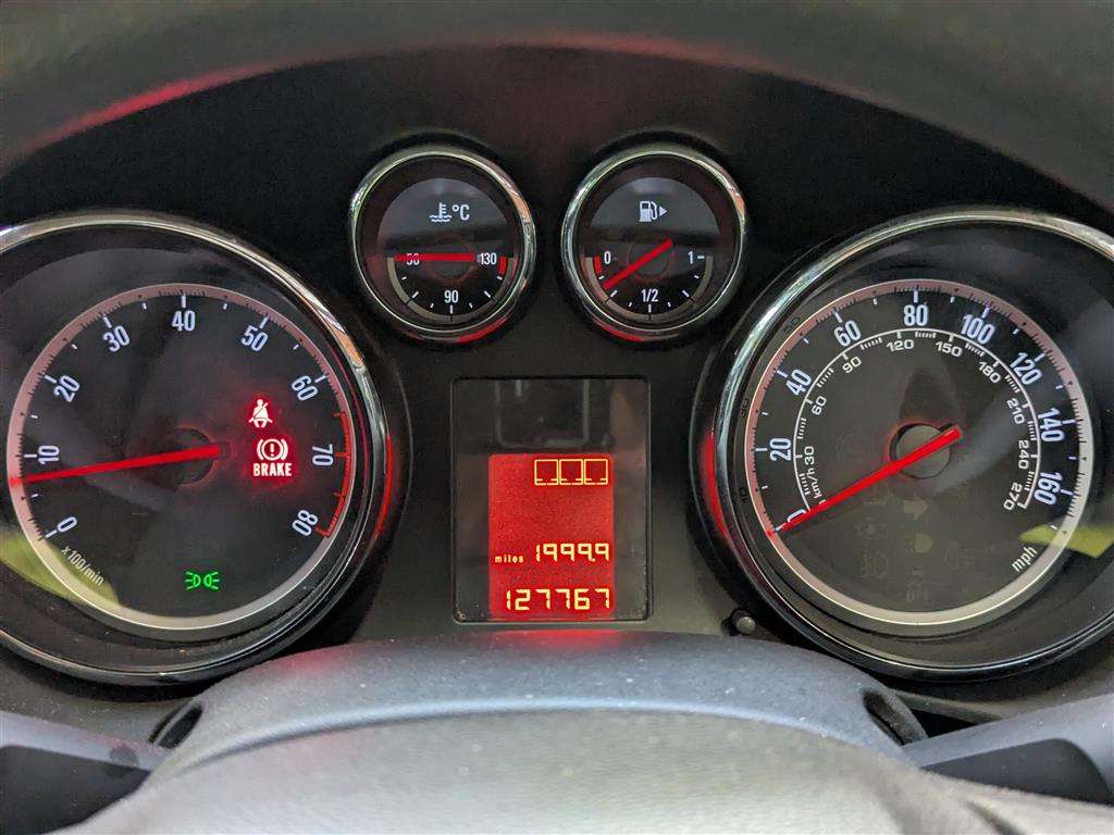 <p>2010 VAUXHALL ASTRA EXCLUSIV 98</p>