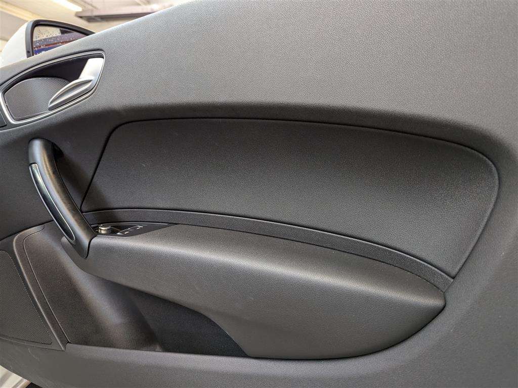 <p>2015 AUDI A1 SPORT TDI</p>