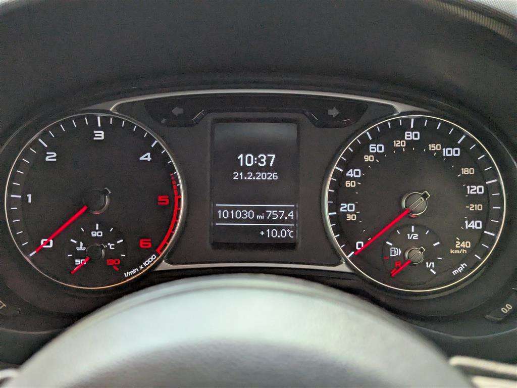 <p>2015 AUDI A1 SPORT TDI</p>