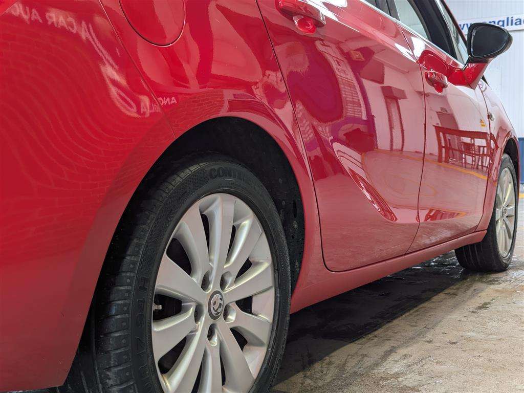 <p>2016 VAUXHALL ZAFIRA TOURER T-L CDTI EF</p>