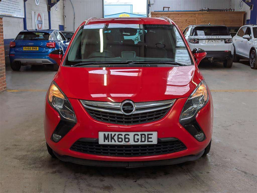 <p>2016 VAUXHALL ZAFIRA TOURER T-L CDTI EF</p>
