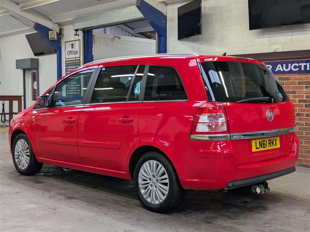 <p>2011 VAUXHALL ZAFIRA EXCITE CDTI ECOFLE</p>