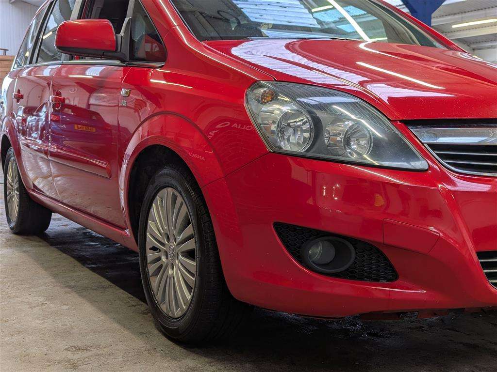 <p>2011 VAUXHALL ZAFIRA EXCITE CDTI ECOFLE</p>