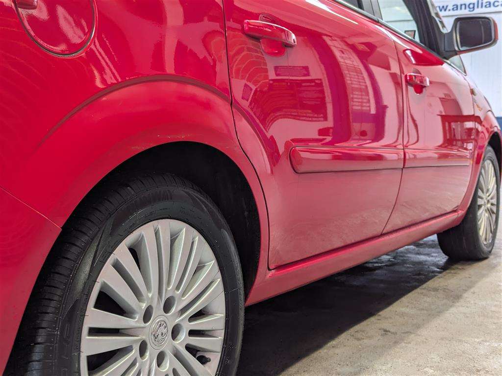 <p>2011 VAUXHALL ZAFIRA EXCITE CDTI ECOFLE</p>