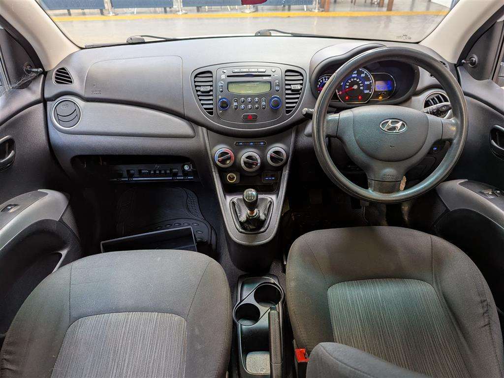 <p>2013 HYUNDAI I10 CLASSIC</p>