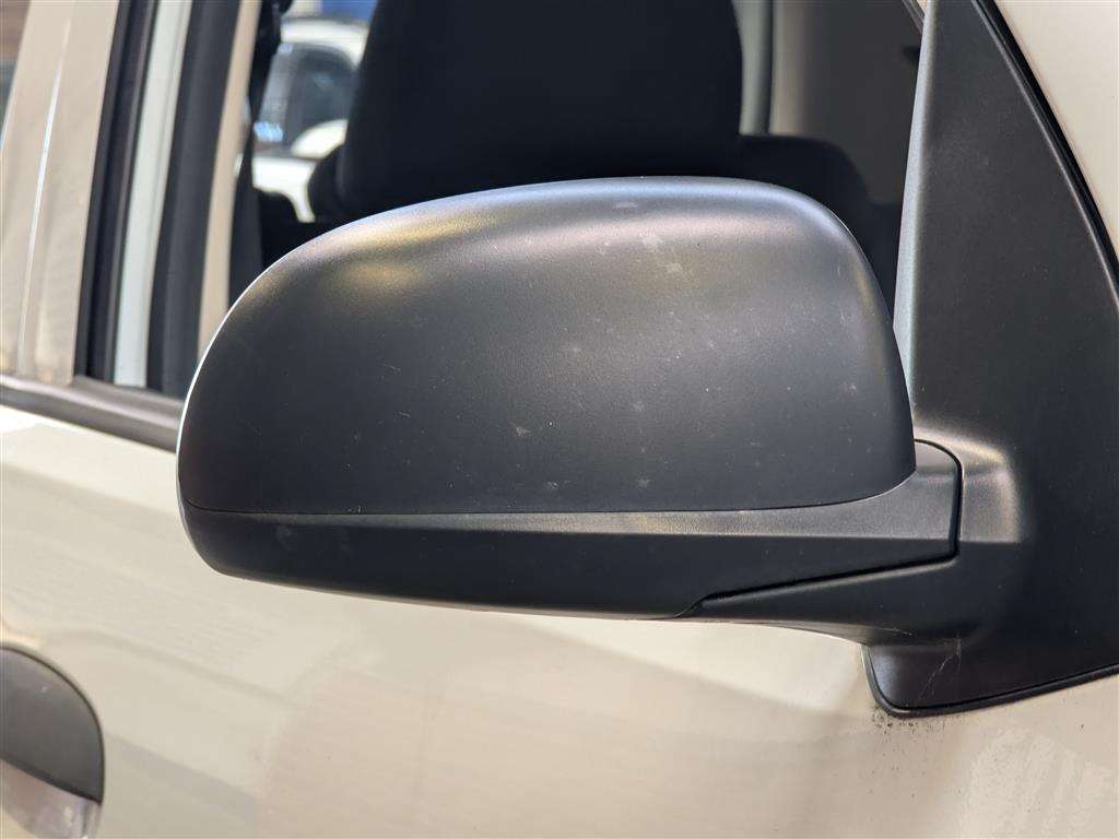 <p>2013 HYUNDAI I10 CLASSIC</p>