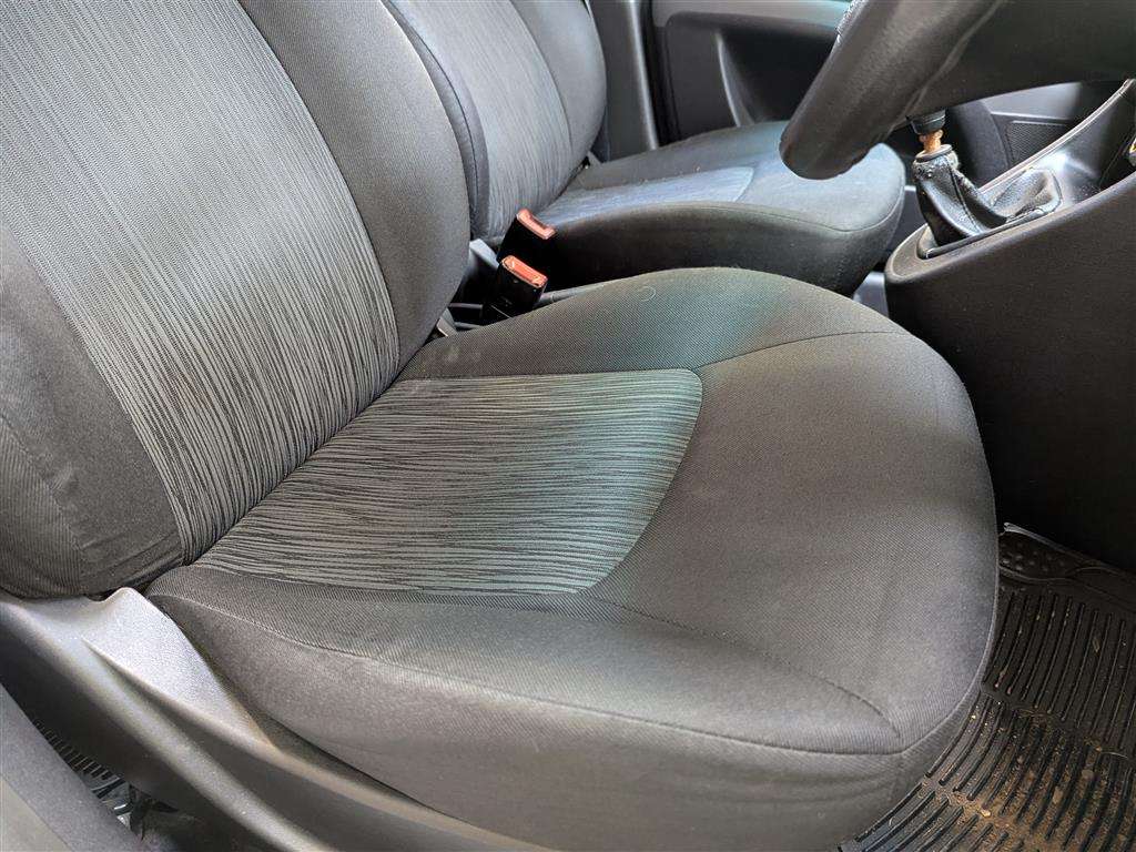 <p>2013 HYUNDAI I10 CLASSIC</p>