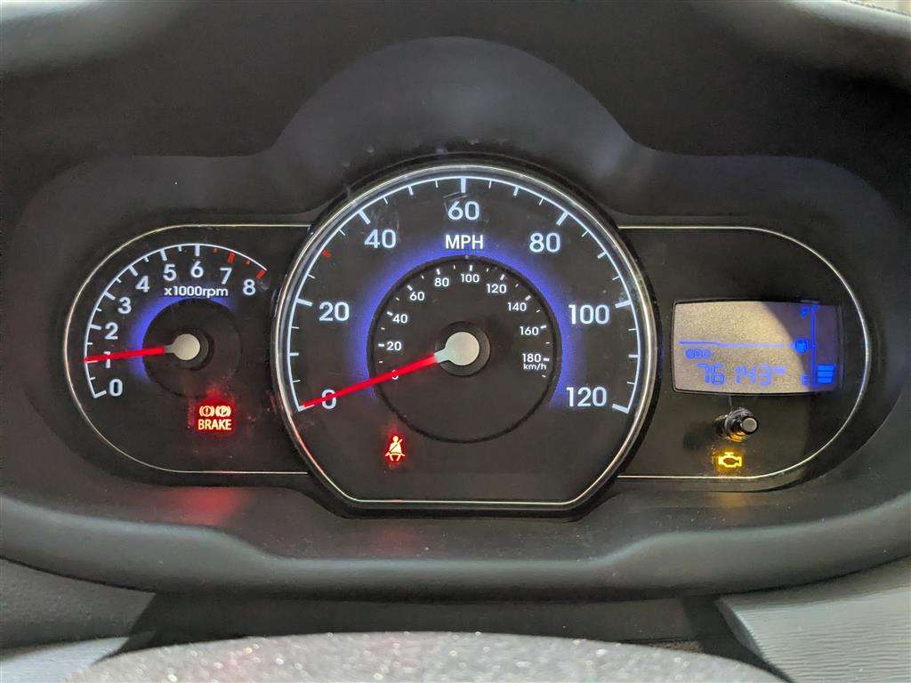 <p>2013 HYUNDAI I10 CLASSIC</p>