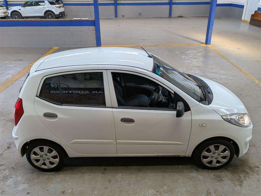 <p>2013 HYUNDAI I10 CLASSIC</p>