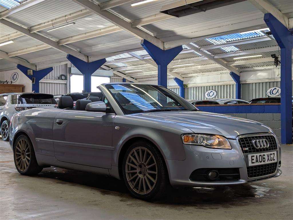 <p>2006 AUDI A4 S LINE FSI AUTO</p>