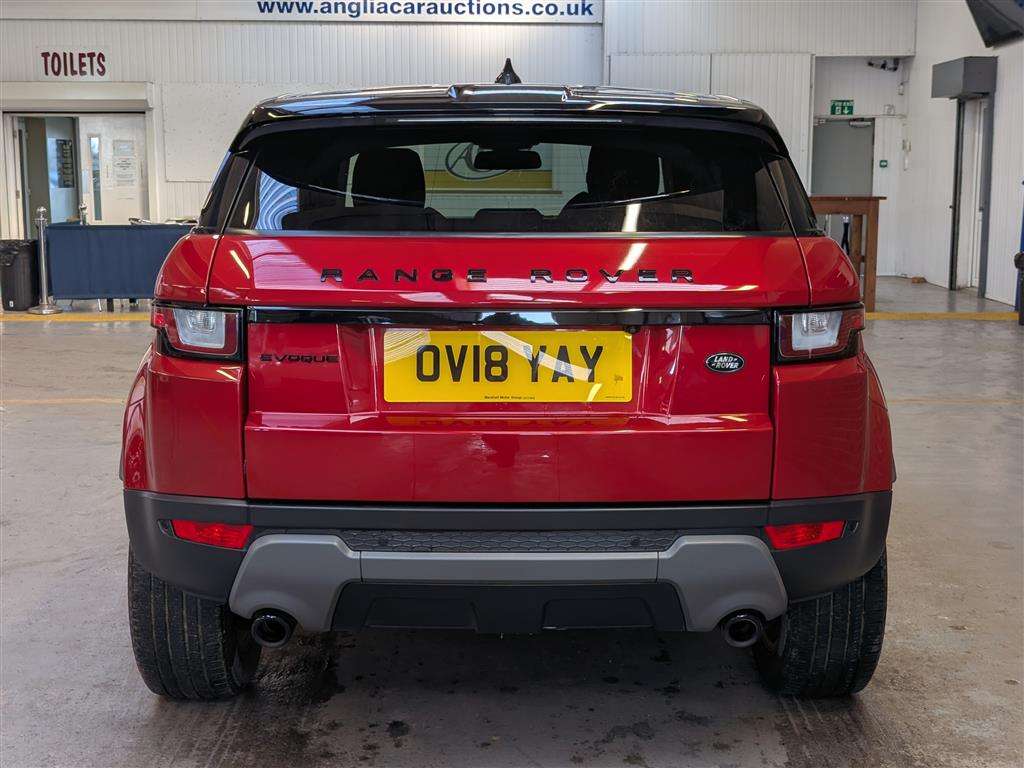 <p>2018 LAND ROVER R ROVER EVOQUE SE TECH TD</p>