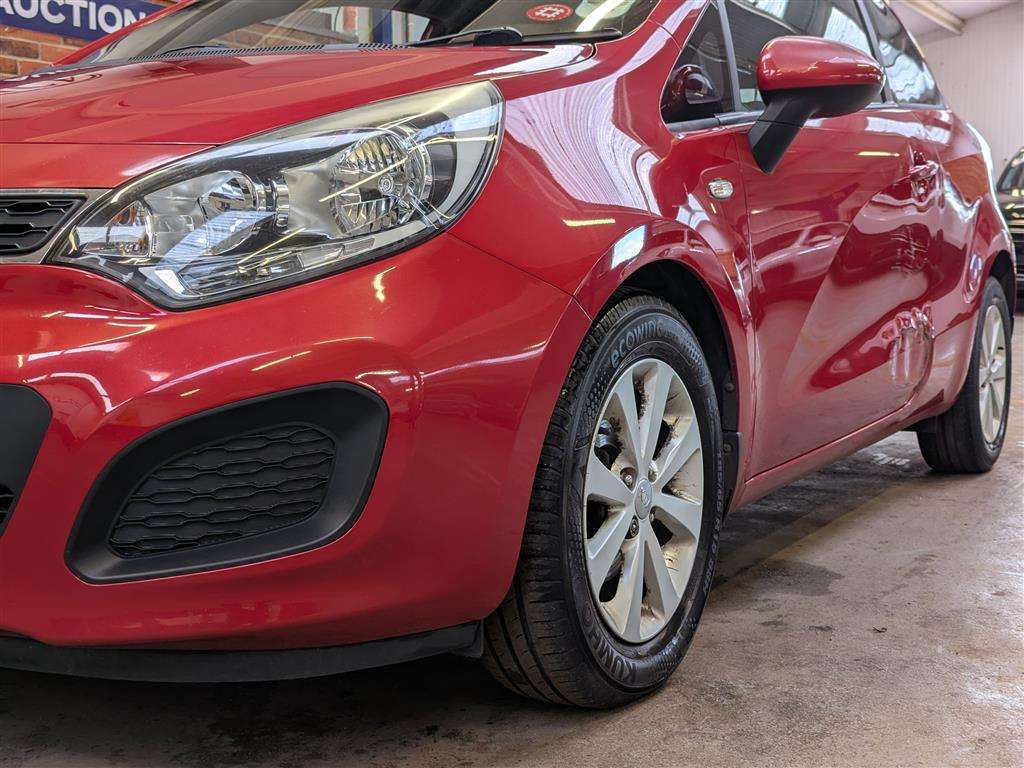 <p>2014 KIA RIO VR7</p>