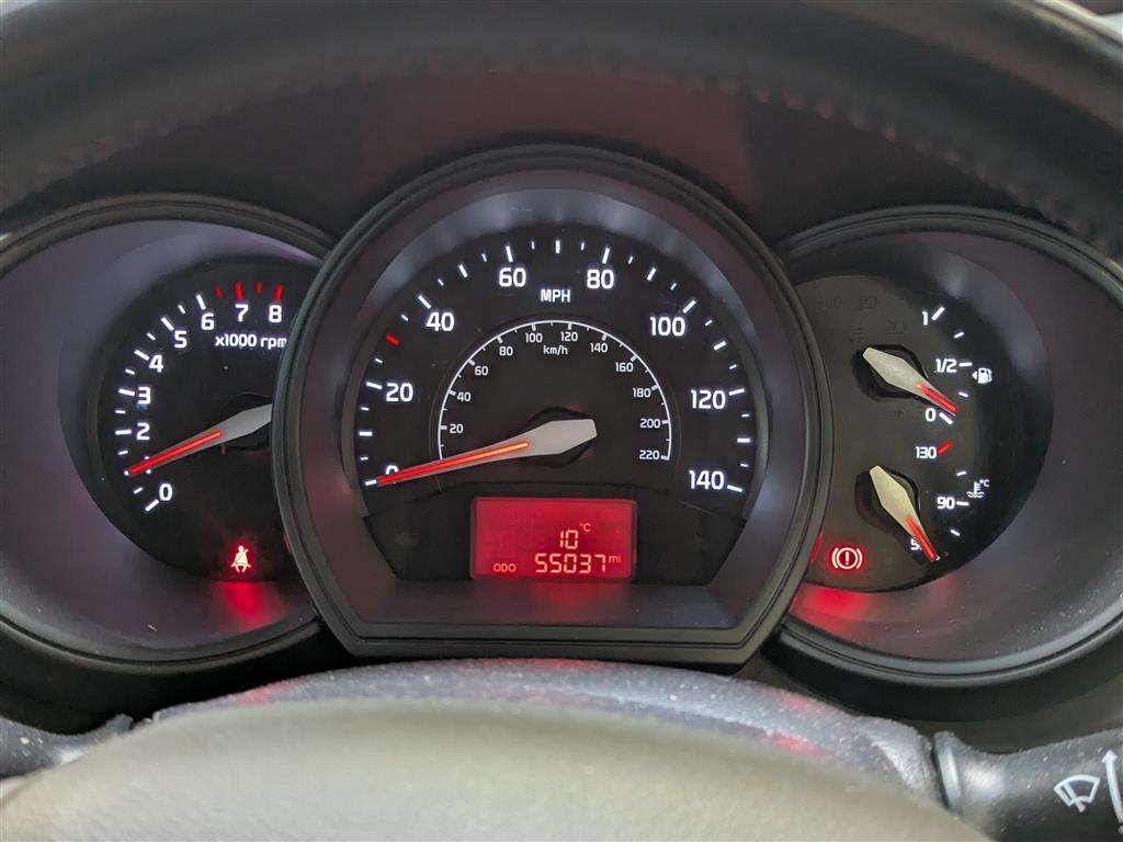 <p>2014 KIA RIO VR7</p>