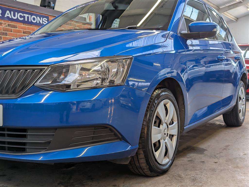 <p>2016 SKODA FABIA S MPI</p>