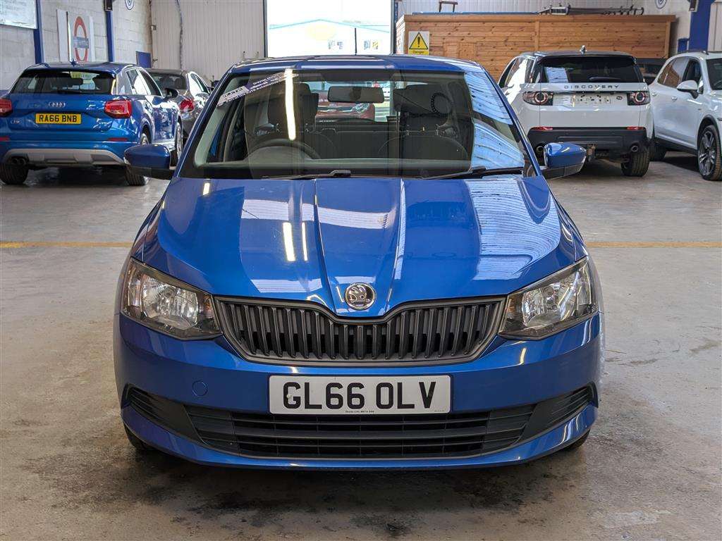<p>2016 SKODA FABIA S MPI</p>