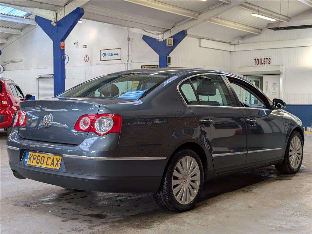 <p>2010 VOLKSWAGEN PASSAT HIGHLINE+ TDI 140</p>
