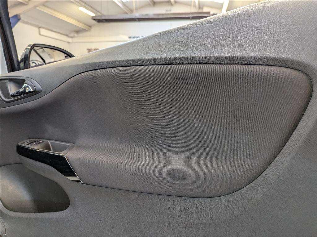 <p>2016 VAUXHALL CORSA LIMITED EDITION</p>