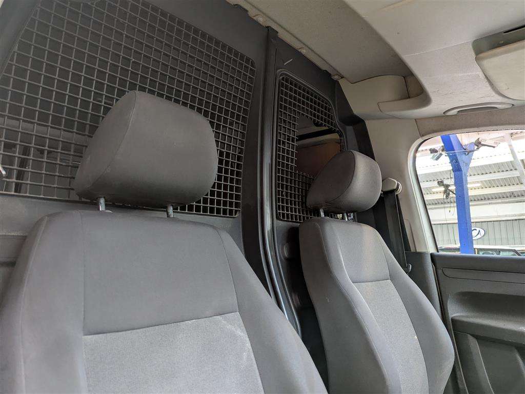 <p>2014 VOLKSWAGEN CADDY C20 STARTLINE TDI</p>