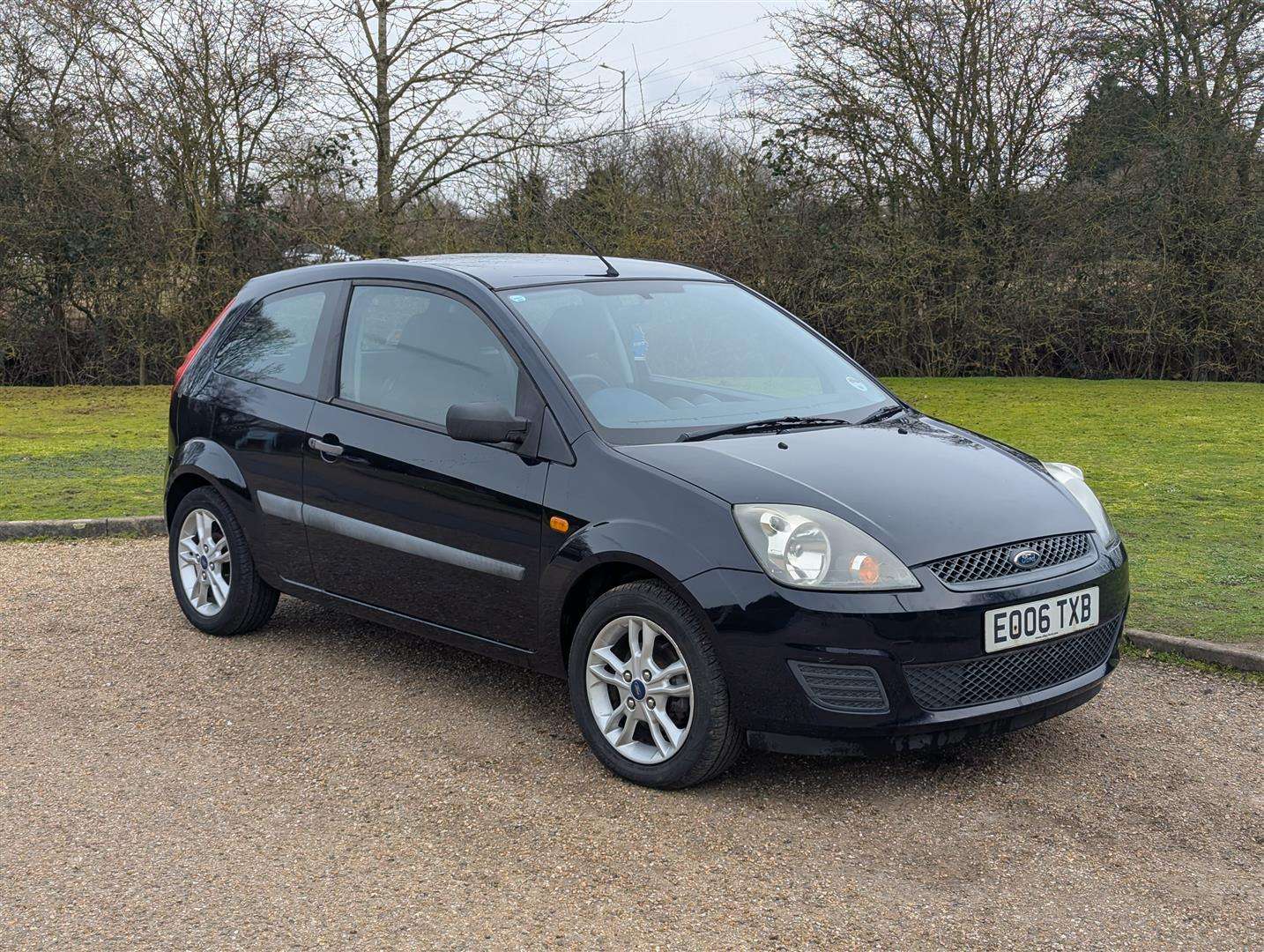 <p>2006 FORD FIESTA STYLE</p>