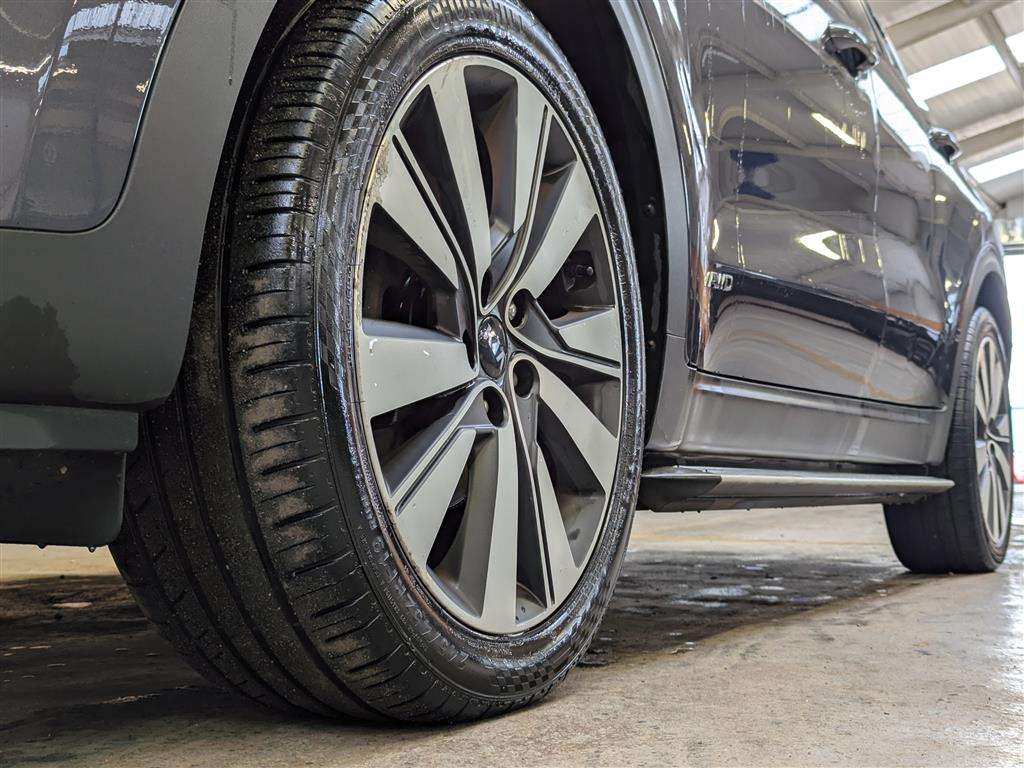 <p>2017 KIA SPORTAGE KX-4 CRDI</p>