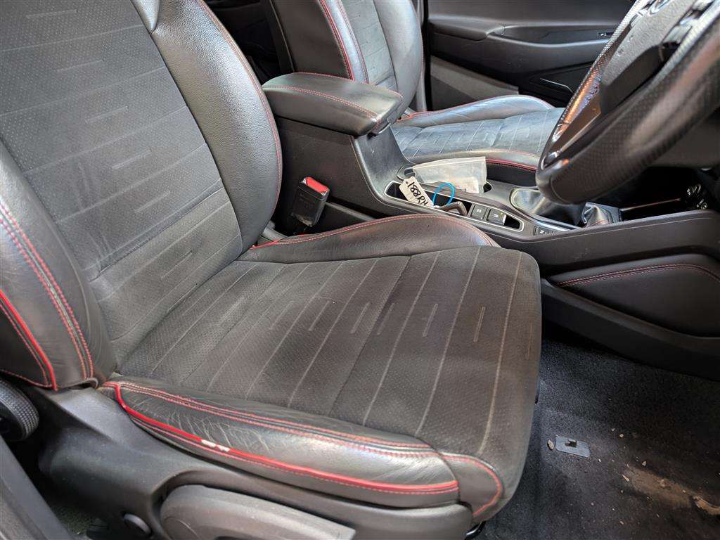 <p>2020 HYUNDAI TUCSON N LNE 48V MHEV CRD</p>