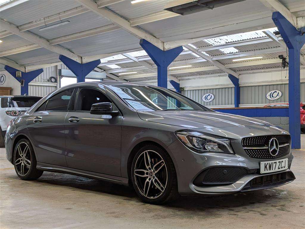 <p>2017 MERCEDES-BENZ CLA 220 D AMG LINE AUTO</p>