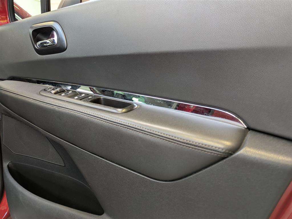 <p>2015 PEUGEOT 3008 ALLURE PURE TECH S/S</p>