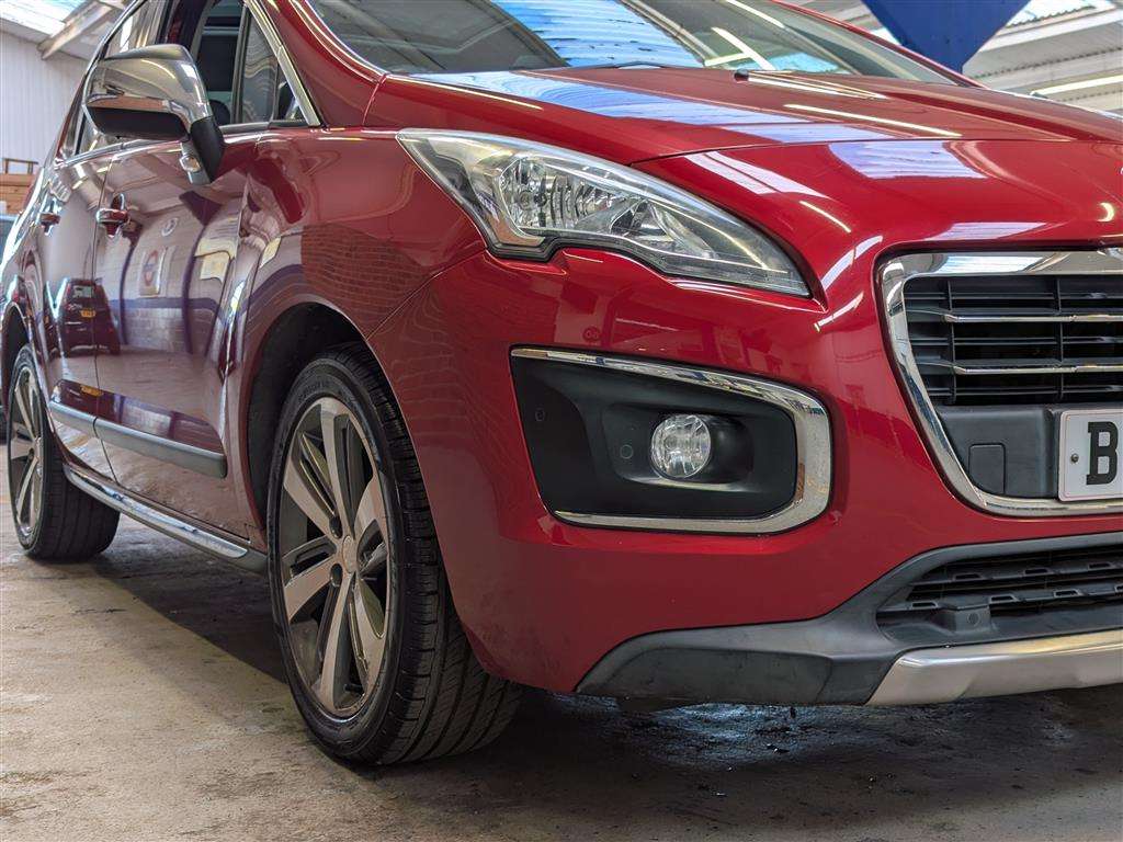 <p>2015 PEUGEOT 3008 ALLURE PURE TECH S/S</p>