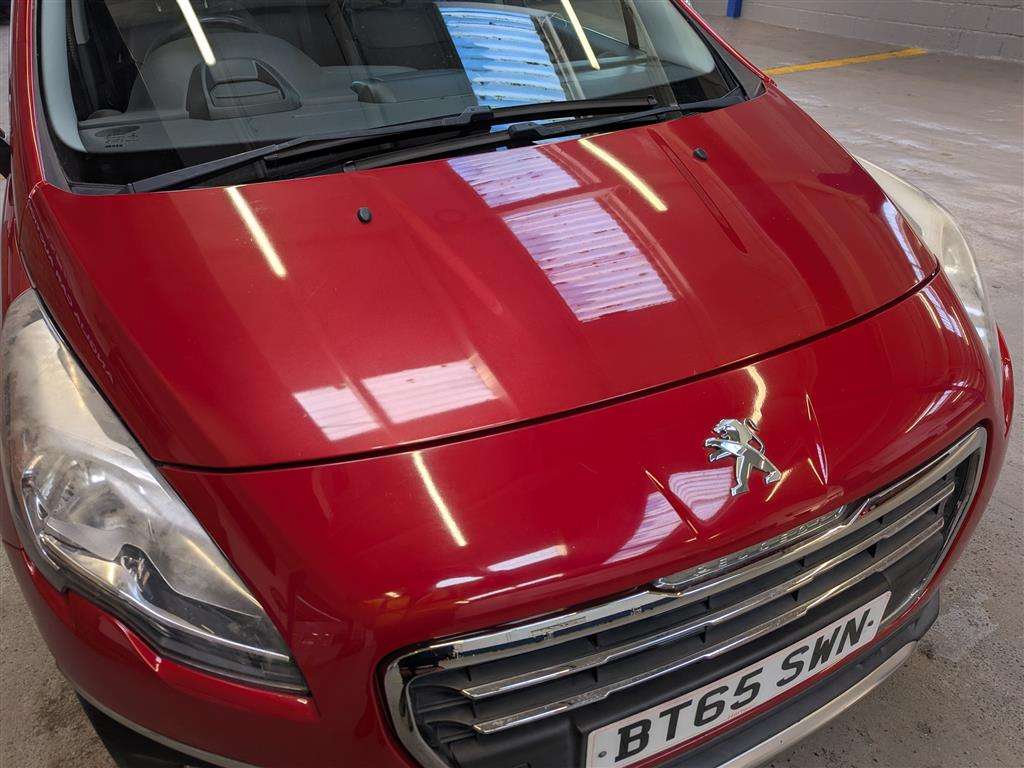 <p>2015 PEUGEOT 3008 ALLURE PURE TECH S/S</p>