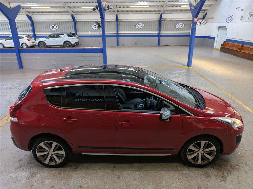 <p>2015 PEUGEOT 3008 ALLURE PURE TECH S/S</p>