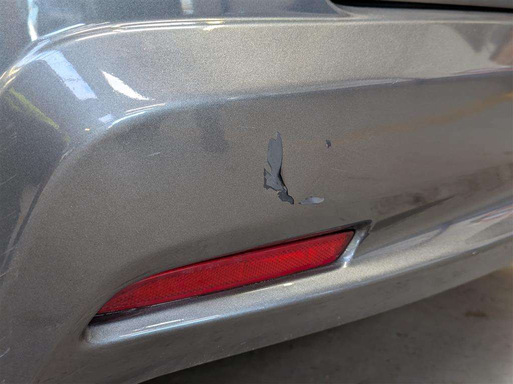 <p>2013 HONDA JAZZ I-VTEC ES CVT</p>