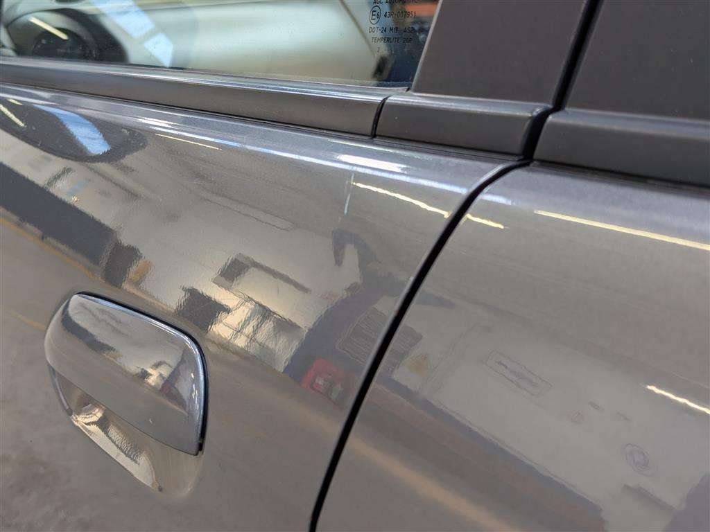 <p>2013 HONDA JAZZ I-VTEC ES CVT</p>