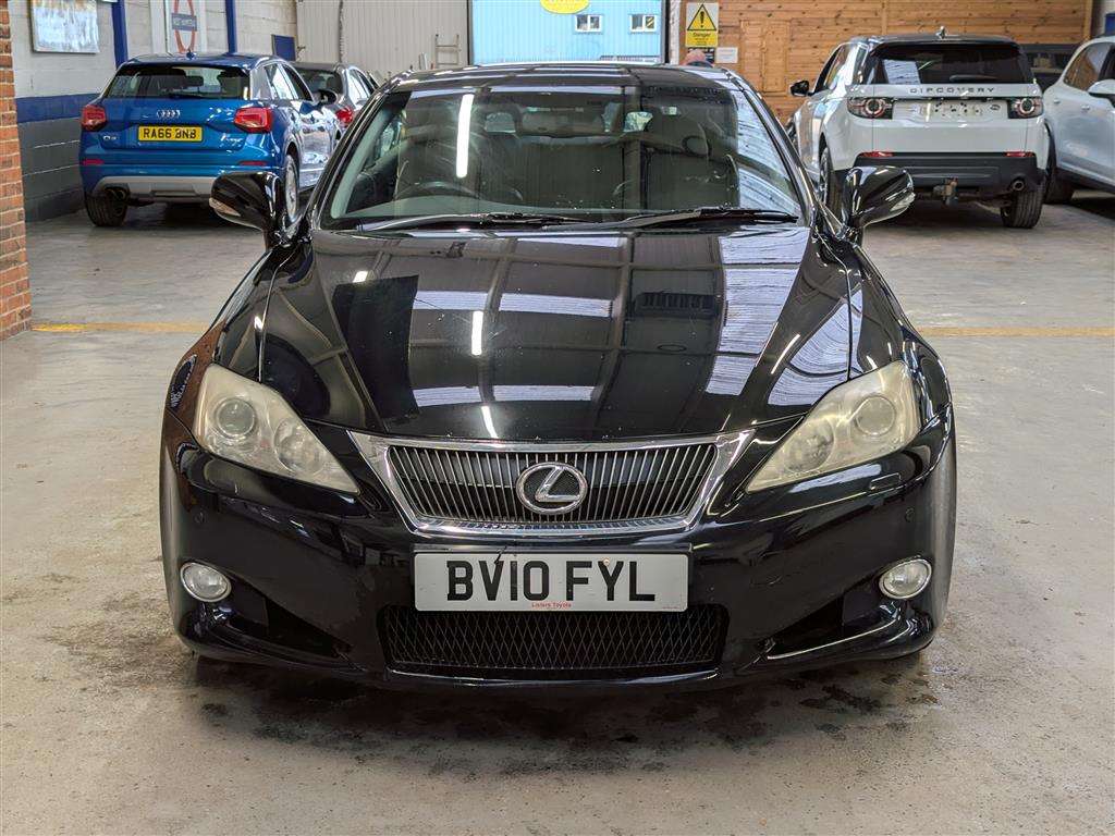 <p>2010 LEXUS IS 250C SE-L AUTO</p>