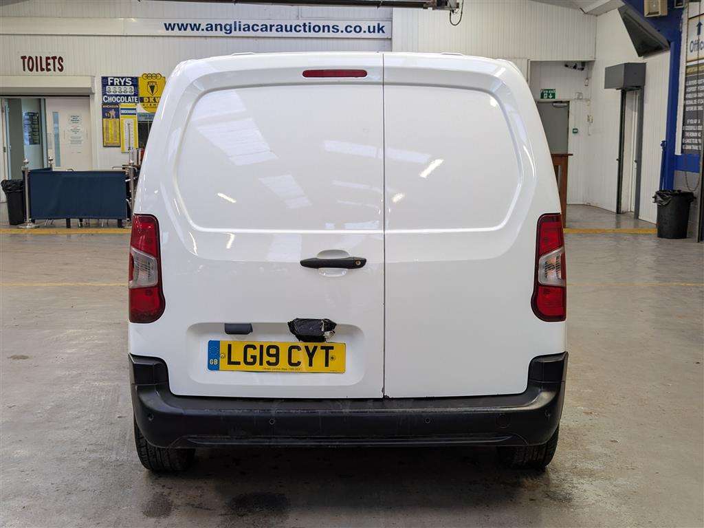 <p>2019 CITROEN BERLINGO 650 EN-PRISE BLU</p>