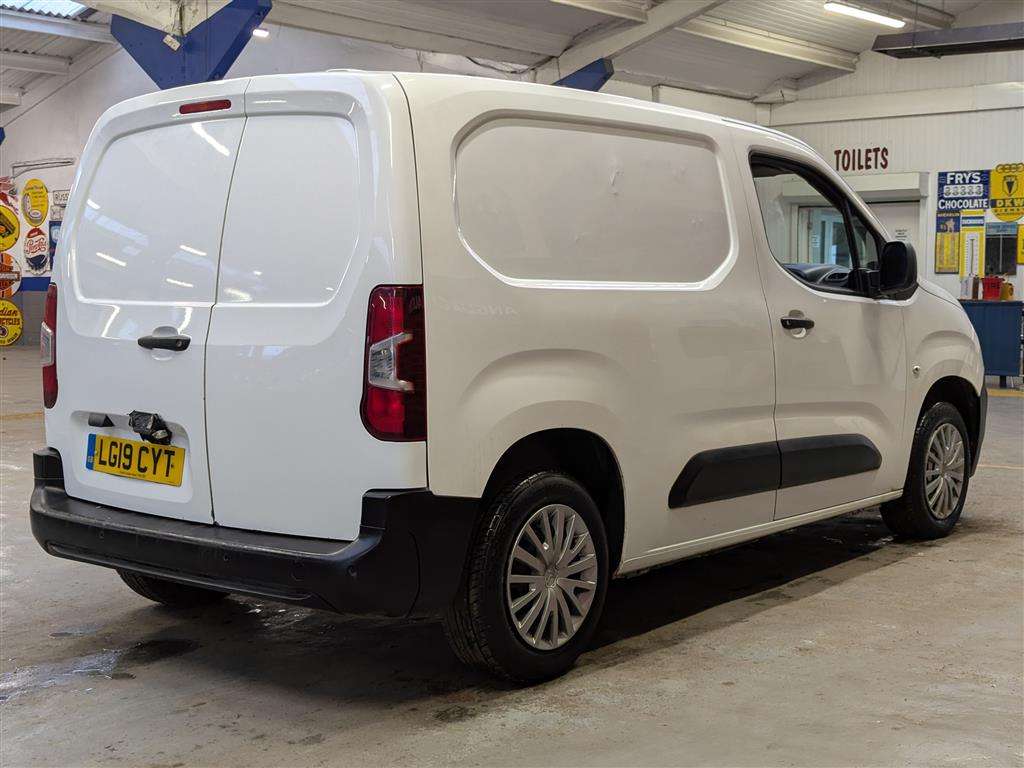 <p>2019 CITROEN BERLINGO 650 EN-PRISE BLU</p>